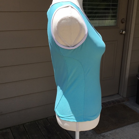 4/$20 Nike fit dry tank top - Picture 3 of 7